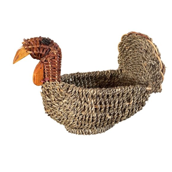 Other - Handwoven Wicker/Seagrass Turkey Basket 9" Decorative Storage Or Centerpiece